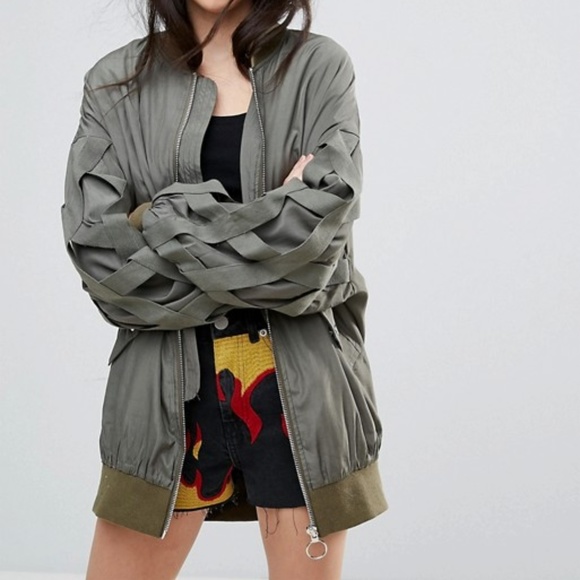 Missguided Jackets & Blazers - Women’s Missguided Olive Green Bomber, Size 6